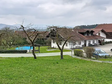 DE8374.646.2