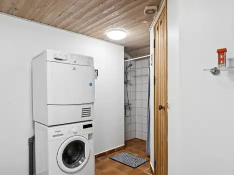 DK8585.663.1