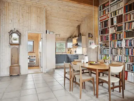 DK9492.736.1