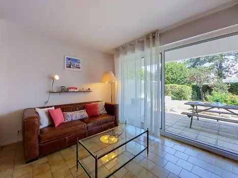 FR3217.700.11