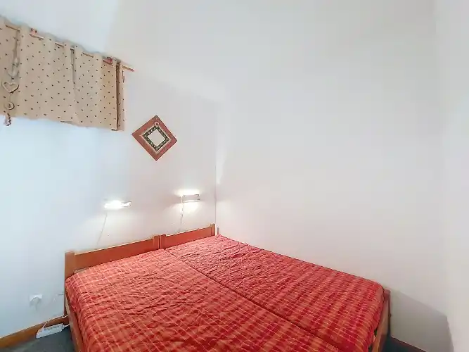 FR7358.650.7