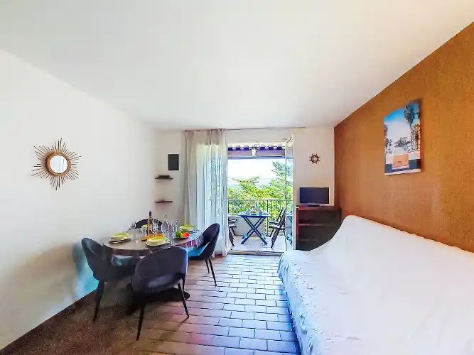 FR8341.800.75