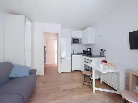 FR8341.800.78
