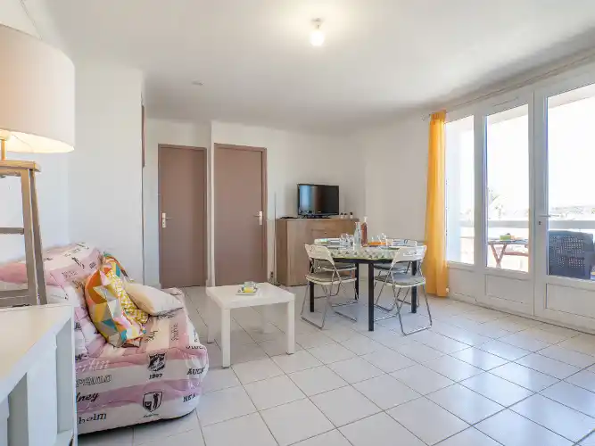 FR8342.121.3