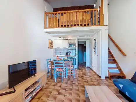 FR8342.353.1