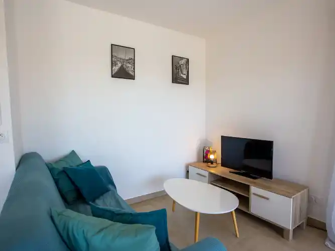 FR8421.109.1