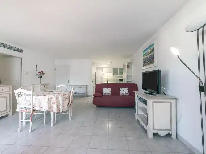 FR8430.320.2