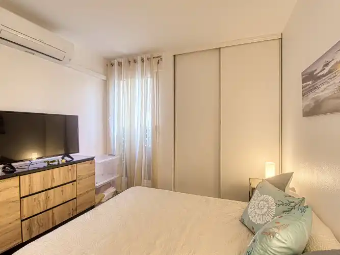 FR8509.800.4