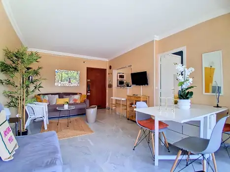 FR8703.173.6