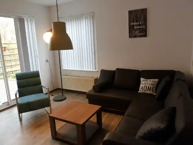 NL1759.610.1