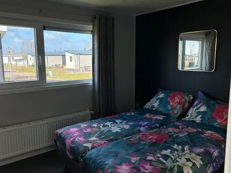 NL4694.620.1